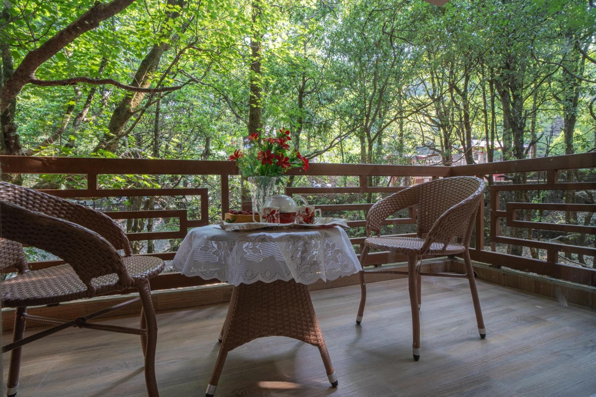 Vienna Forest Villa Nainital Extérieur photo